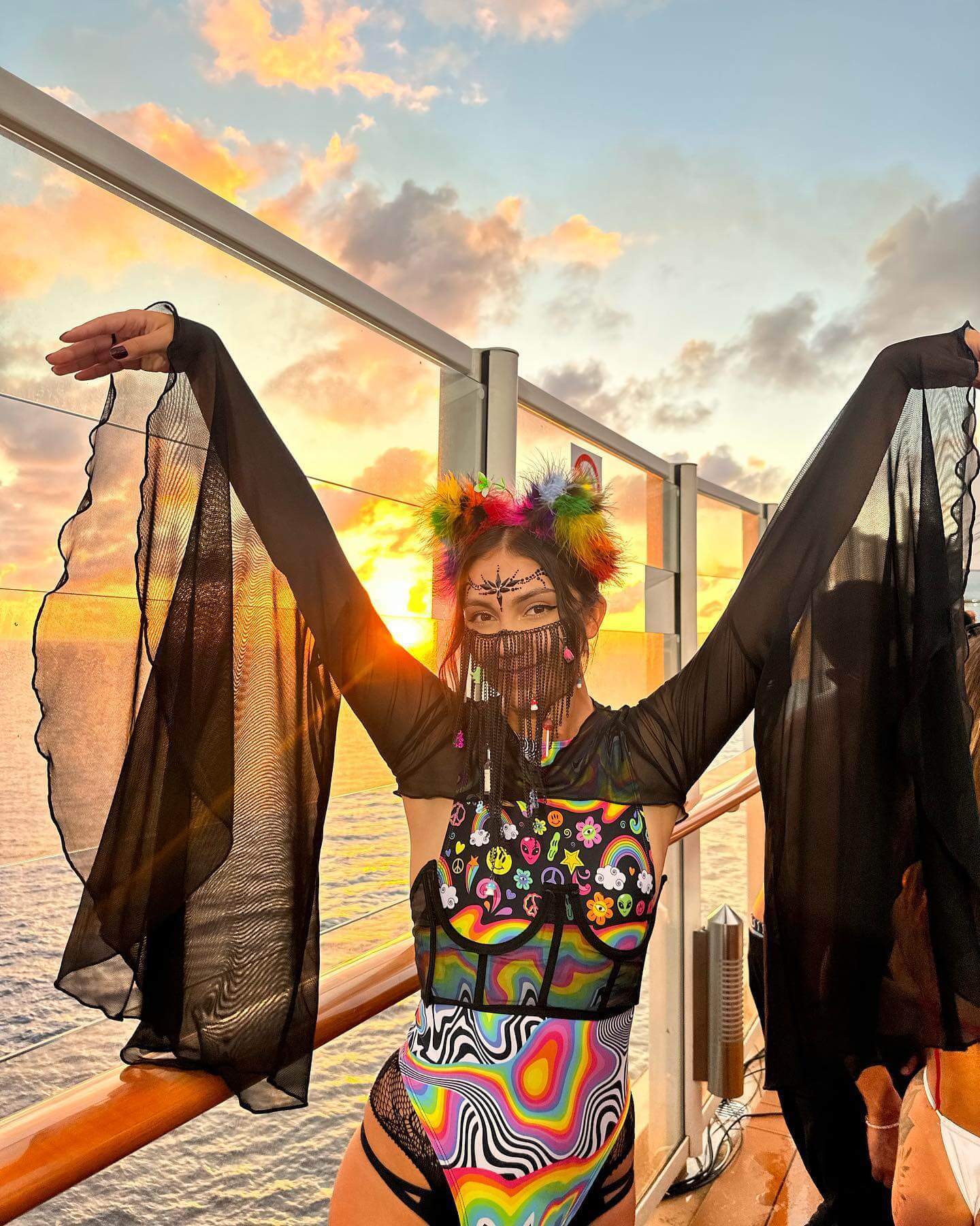 Rave Wear on a Budget: How to Look Fabulous for Less with Freedom Rave Wear’s Circular Rave Wear Rave Blog