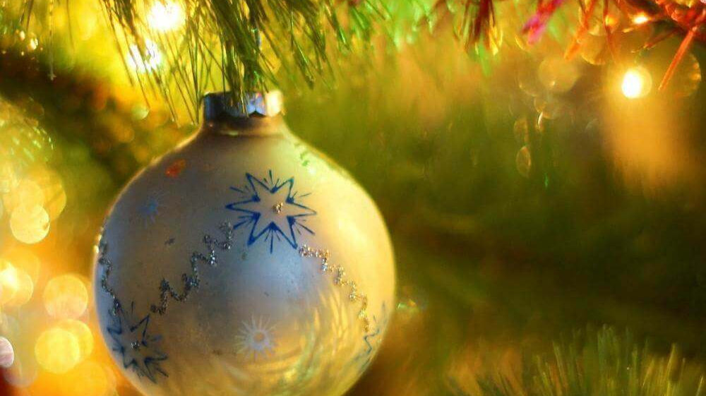 Holiday Gift Guide Rave Blog