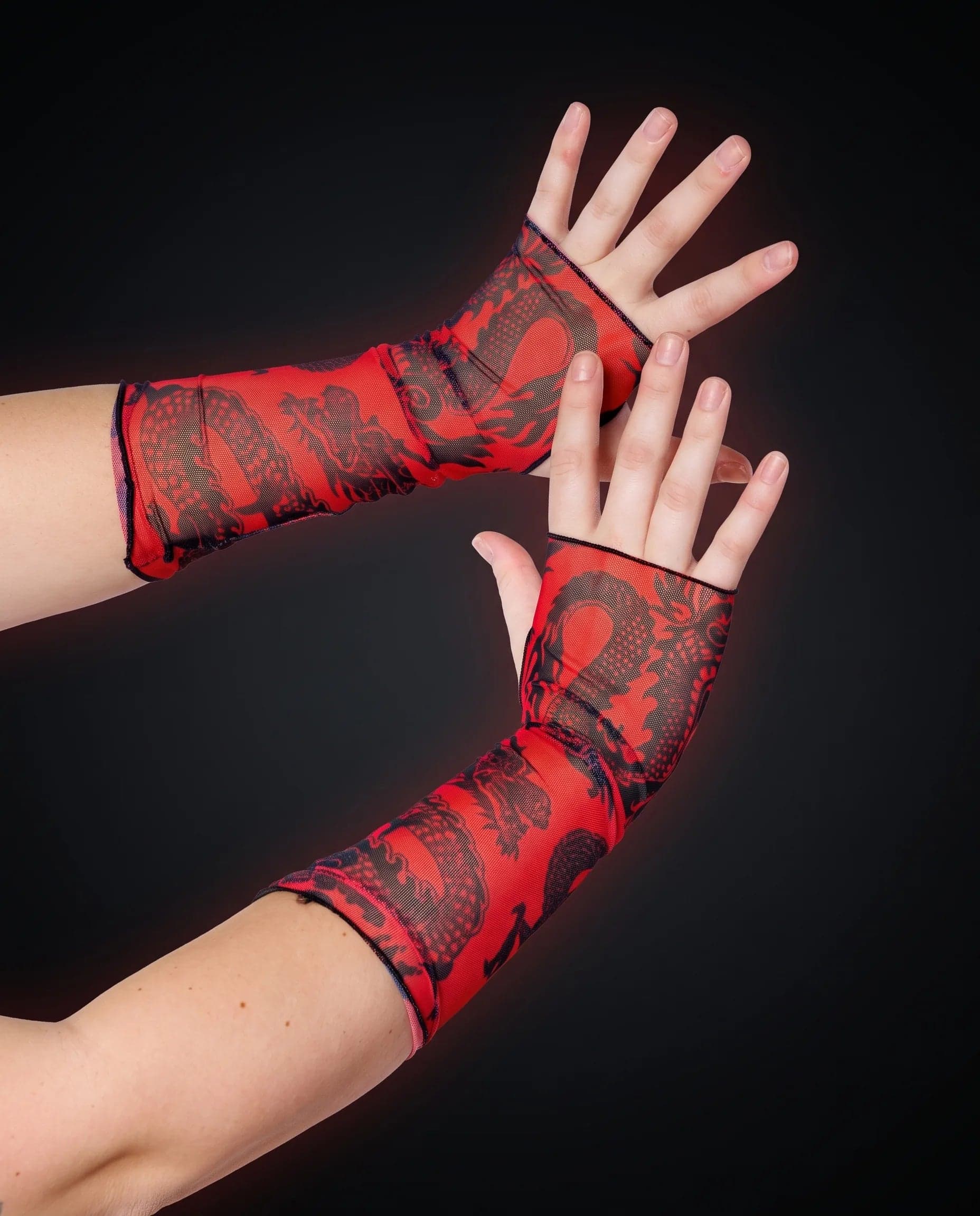 Dynasty Gloves - Red