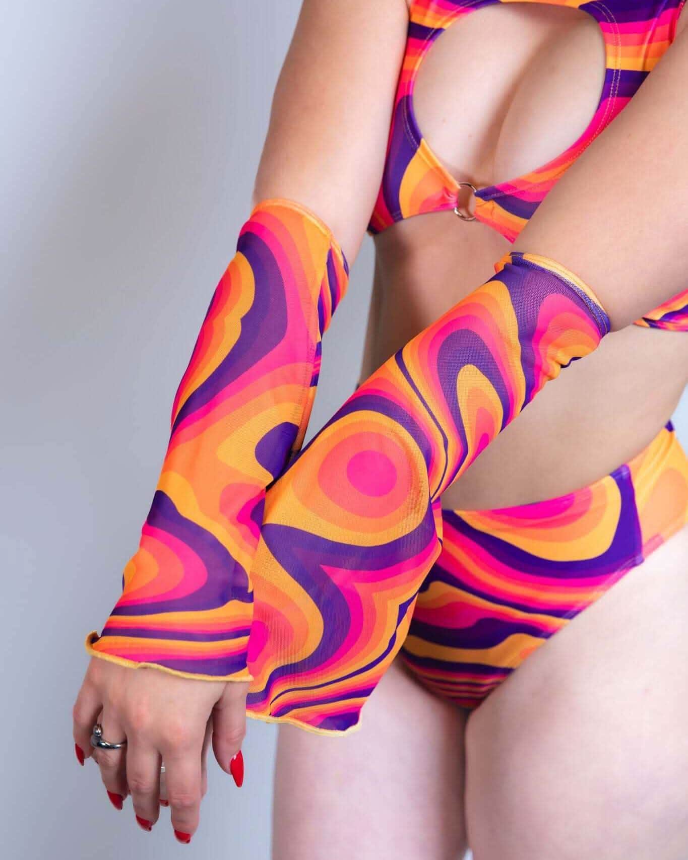 Tangerine Tango Mesh Flare Sleeves