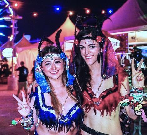 Pulling Off That Last Minute EDC Outfit Rave Blog