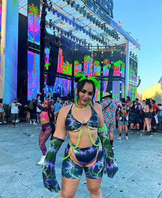 Behind the Scenes: The Intricate Dance of Organizing a Festival - Freedom Rave Wear