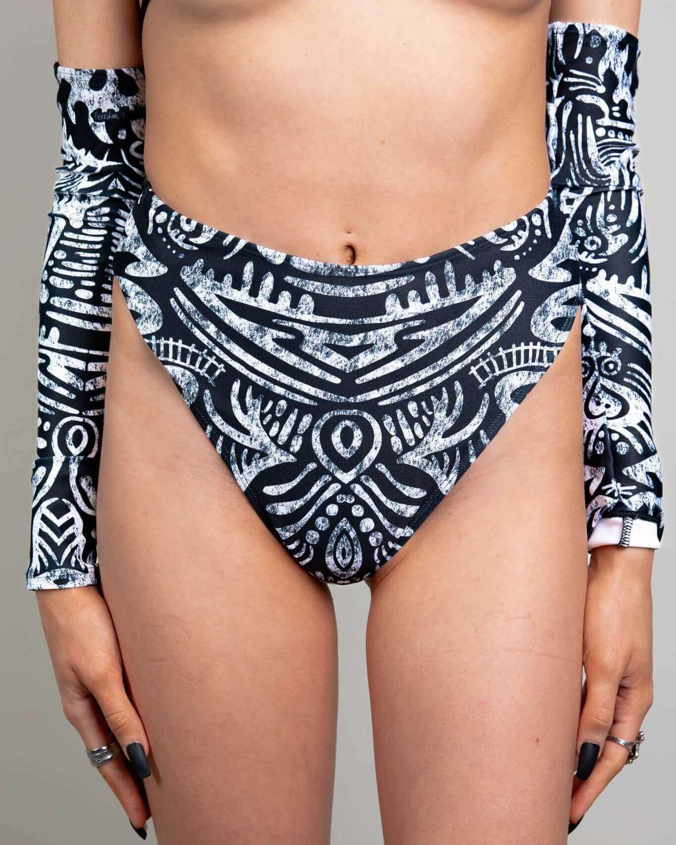 High-waisted black and white printed thong with arm sleeves, perfect for rave outfits and beachwear.