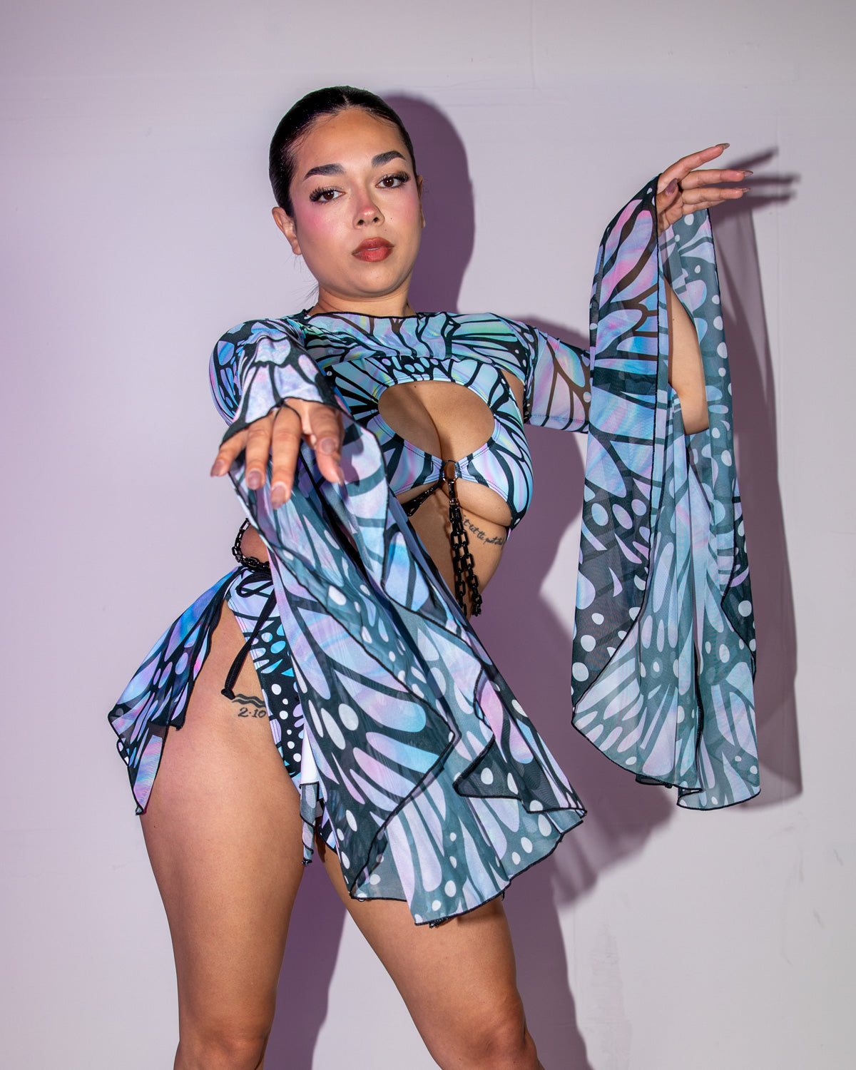 Gossamer Mesh Bell Sleeves - rave sleeve - styling view 4 - festival fashion
