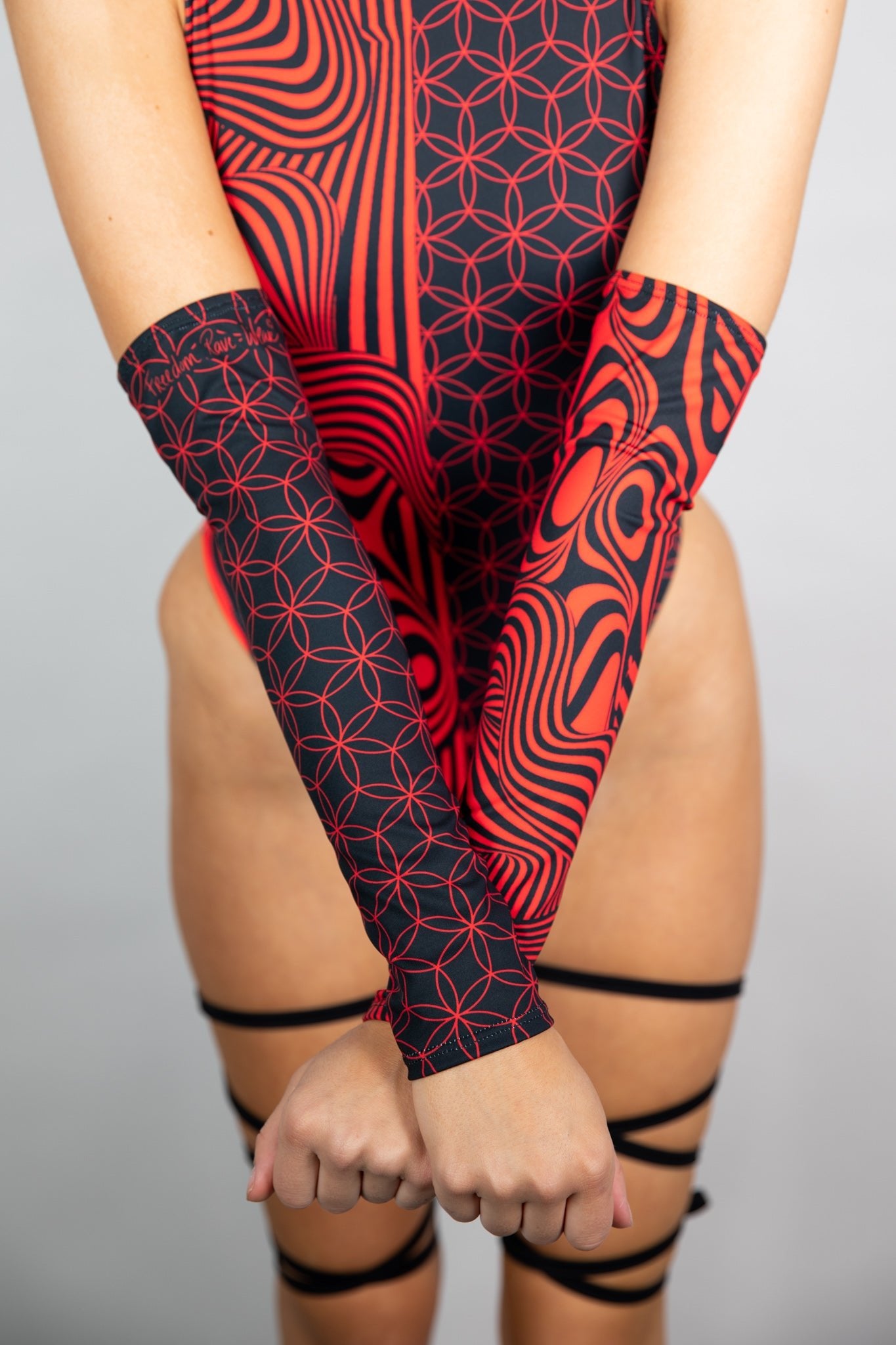 Duality Arm Sleeves - Red