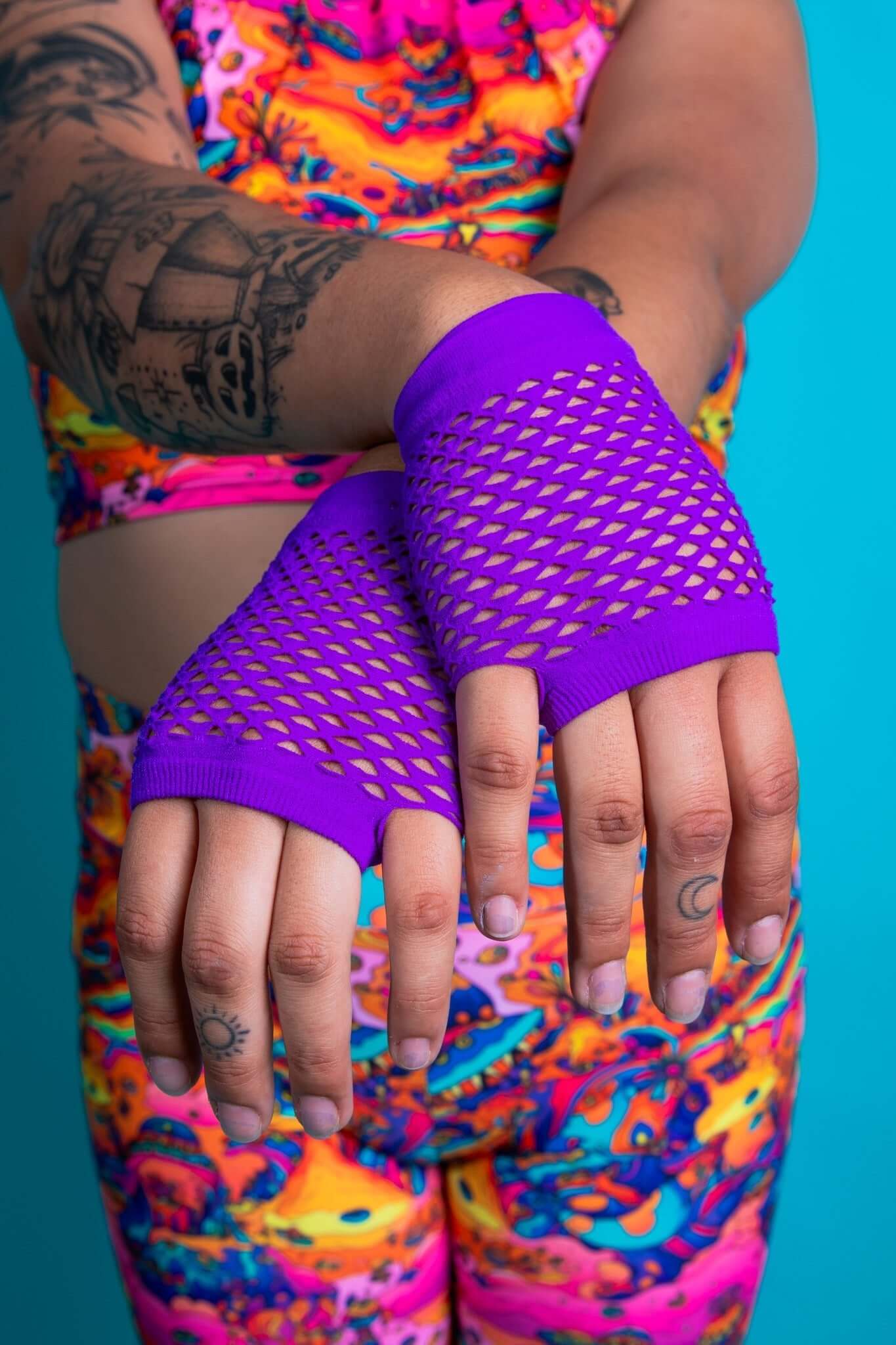 Fishnet Gloves - Purple