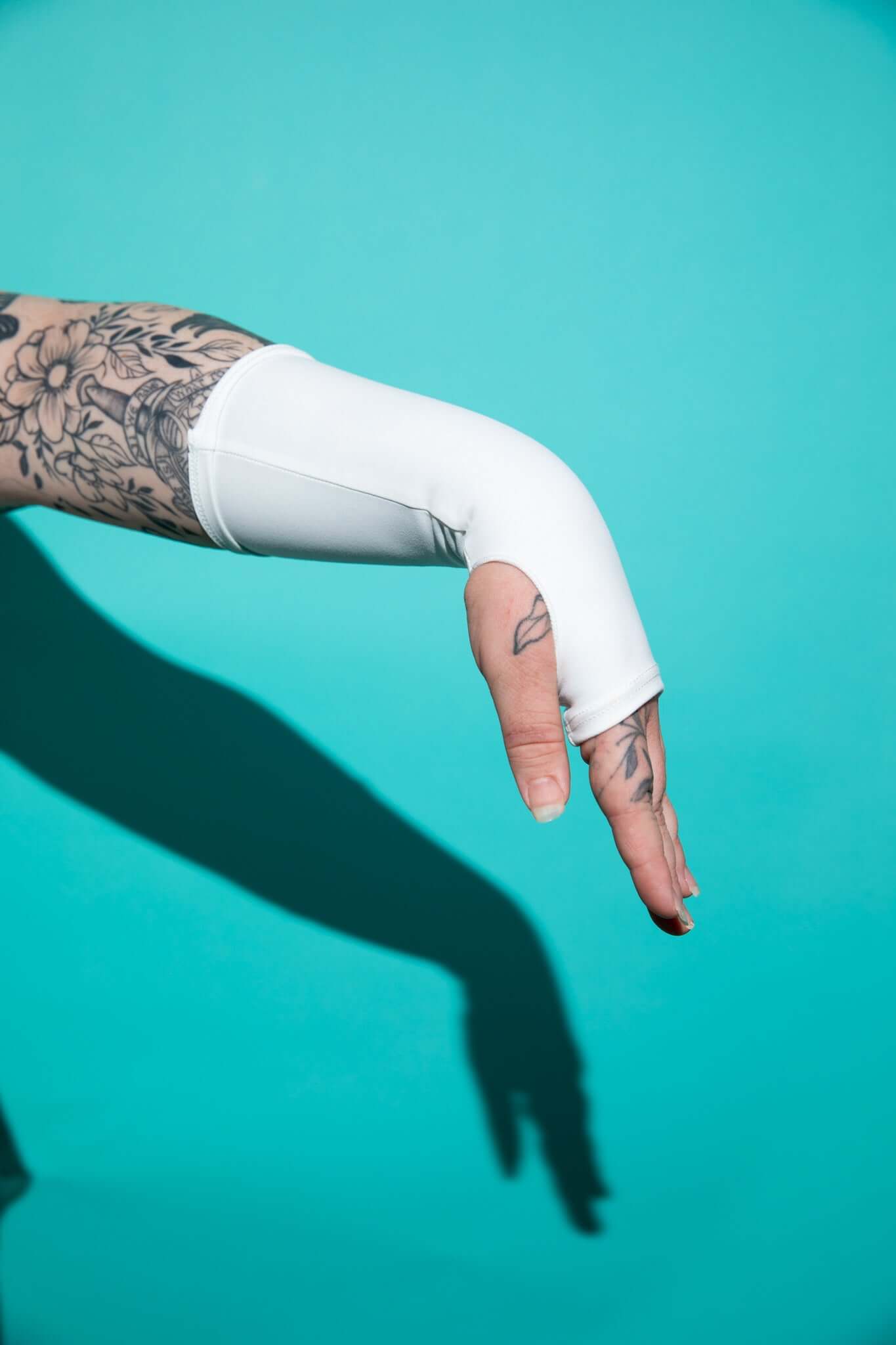 White Eco-Luxe Gloves - Freedom Rave Wear - Sleeves